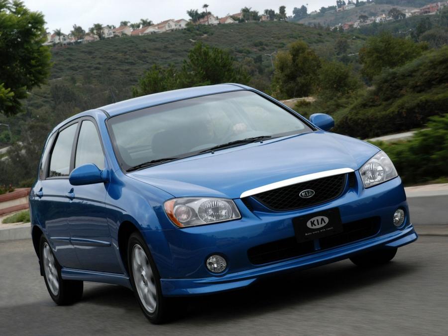  Kia Spectra5 2004 года  (фото 19 из 23)